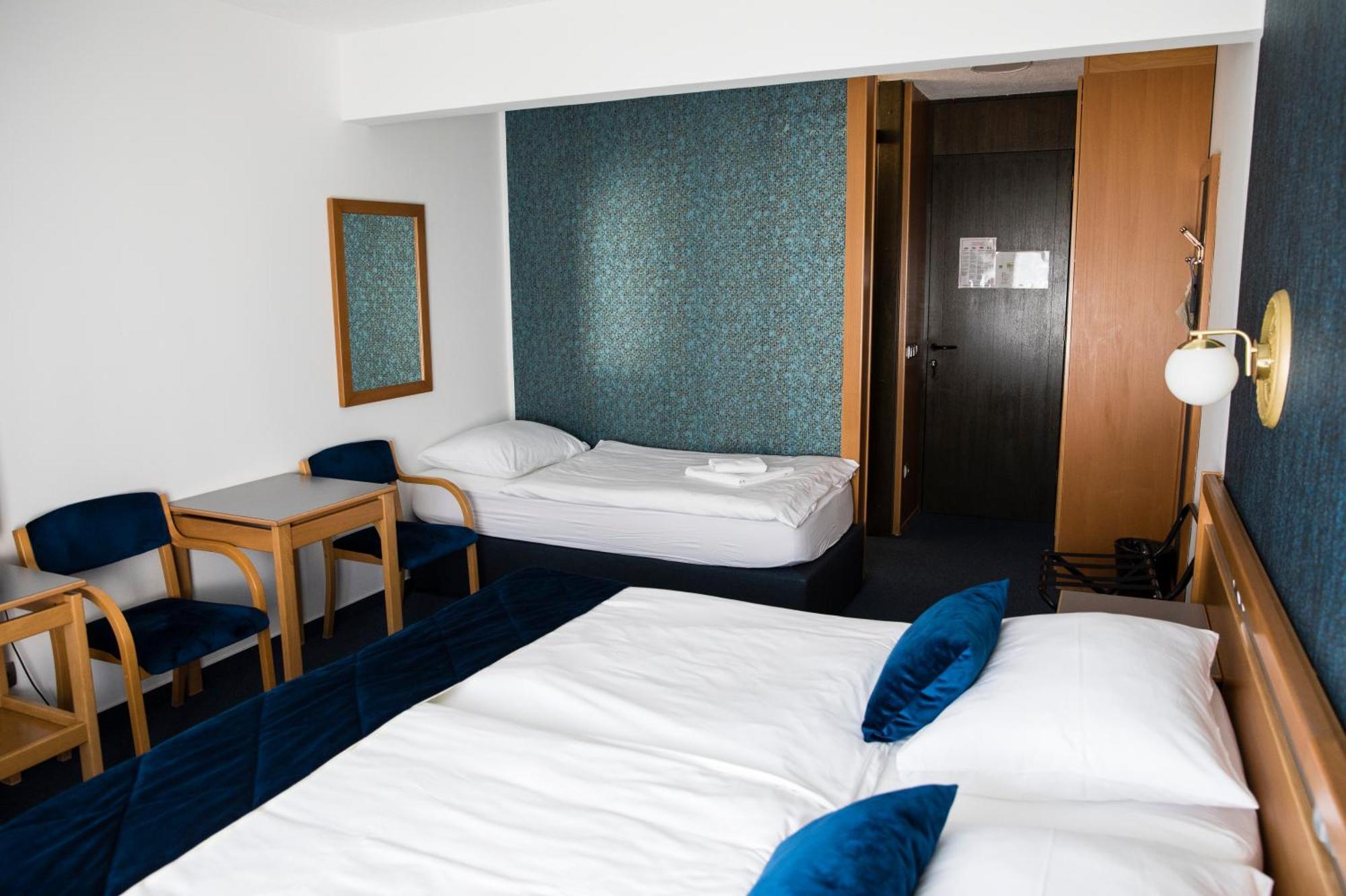 Hotel Alp Bovec Buitenkant foto